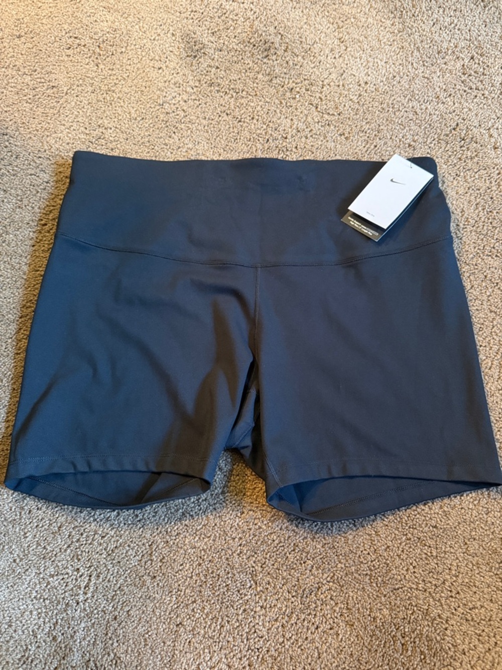 Nike Women's Black High-Waist Training Bike Shorts Size 2X NWT